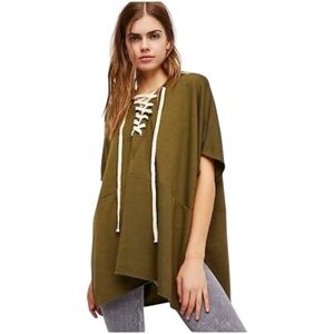 FREE PEOPLE POWER PLAY Oversized fun HOODED LACE UP PONCHO PULLOVER ARMY GREEN